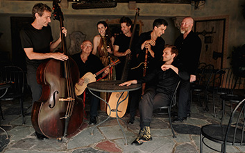 Ruckus with Davóne Tines